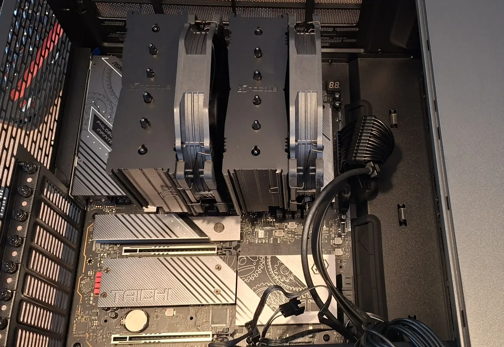 Corsair RM1000x voeding en kabelmanagement