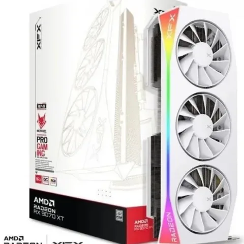 XFX Mercury AMD Radeon RX 9070 XT OC White Gaming Edition - Videokaart - 16GB - GDDR6 - PPCIe 5.0 - 1x HDMI 2.1b - 3x DisplayPort 2.1a